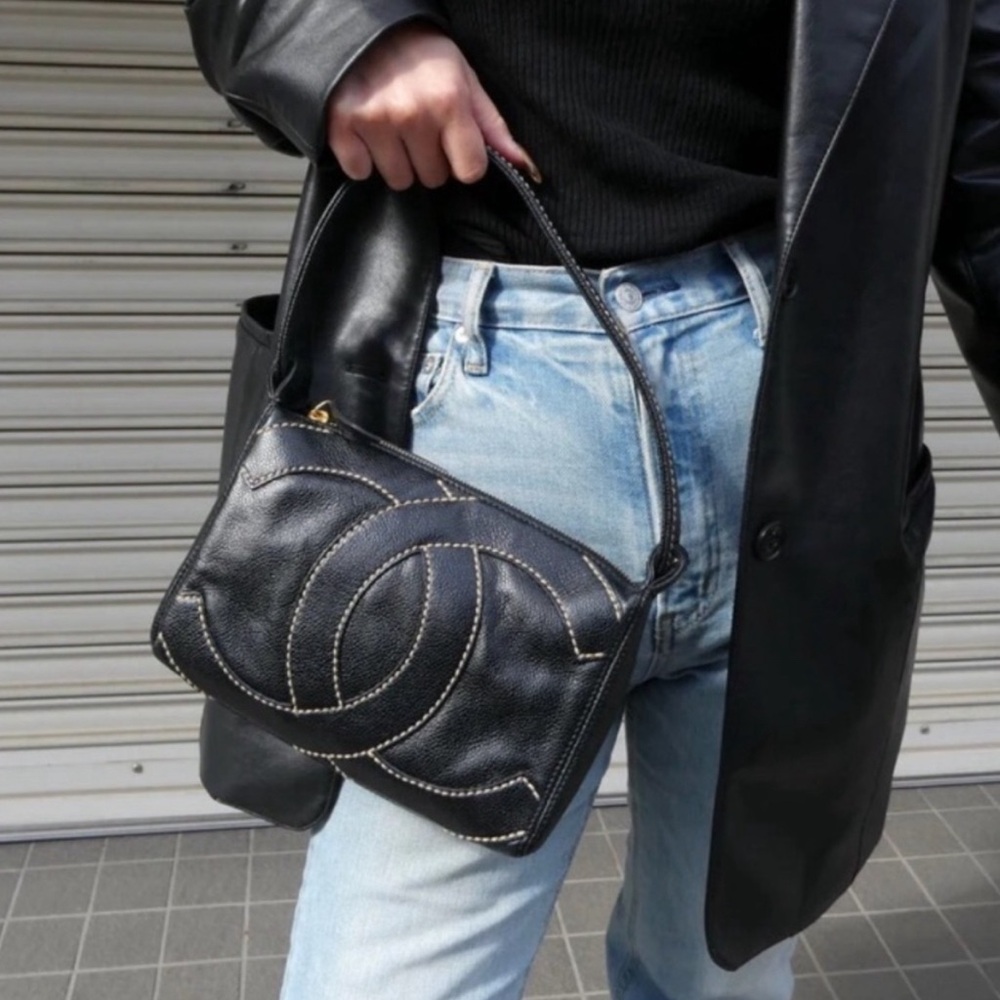 CHANEL Vintage Purse
